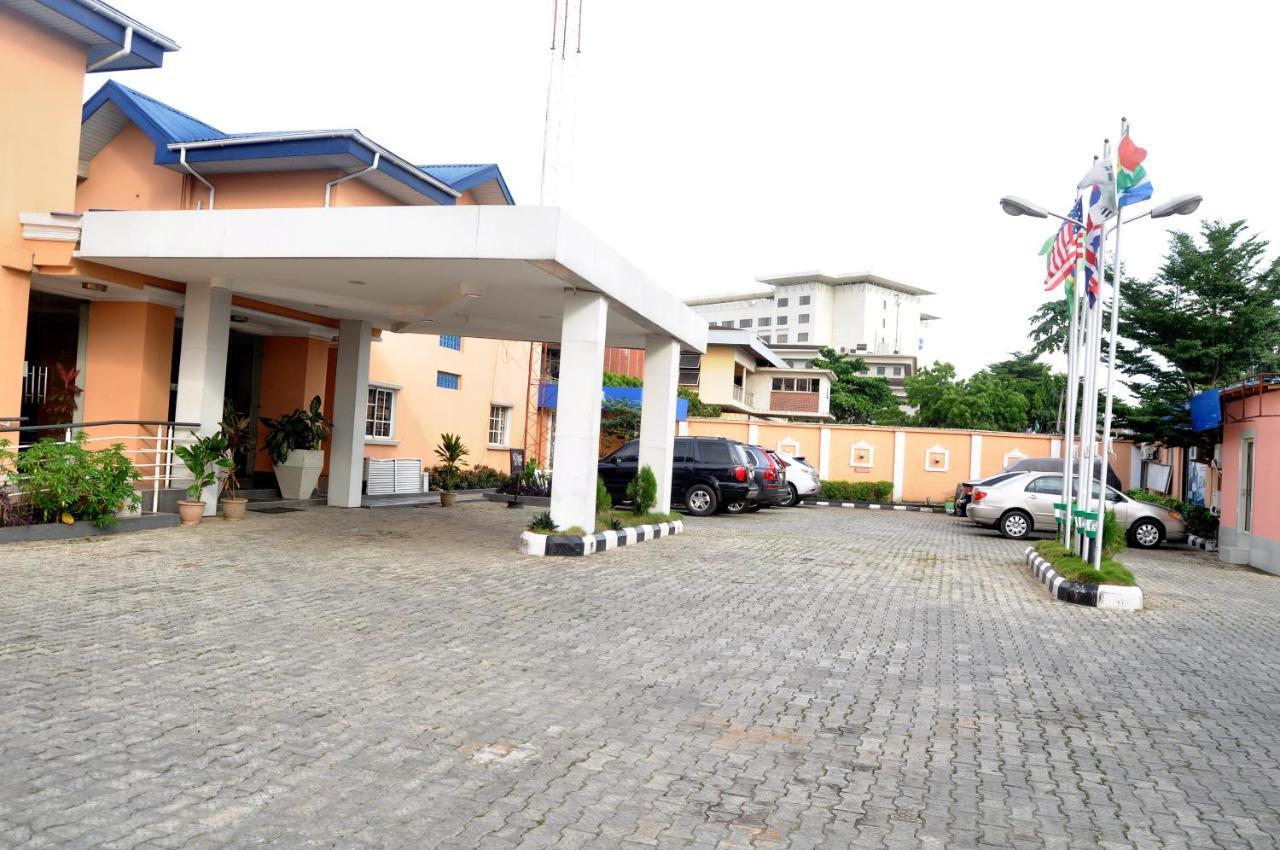 Primal Hotel Isaac John Gra Ikeja Ngoại thất bức ảnh