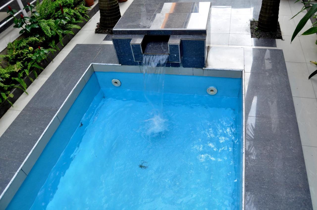 Primal Hotel Isaac John Gra Ikeja Ngoại thất bức ảnh