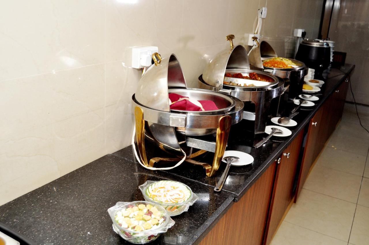Primal Hotel Isaac John Gra Ikeja Ngoại thất bức ảnh