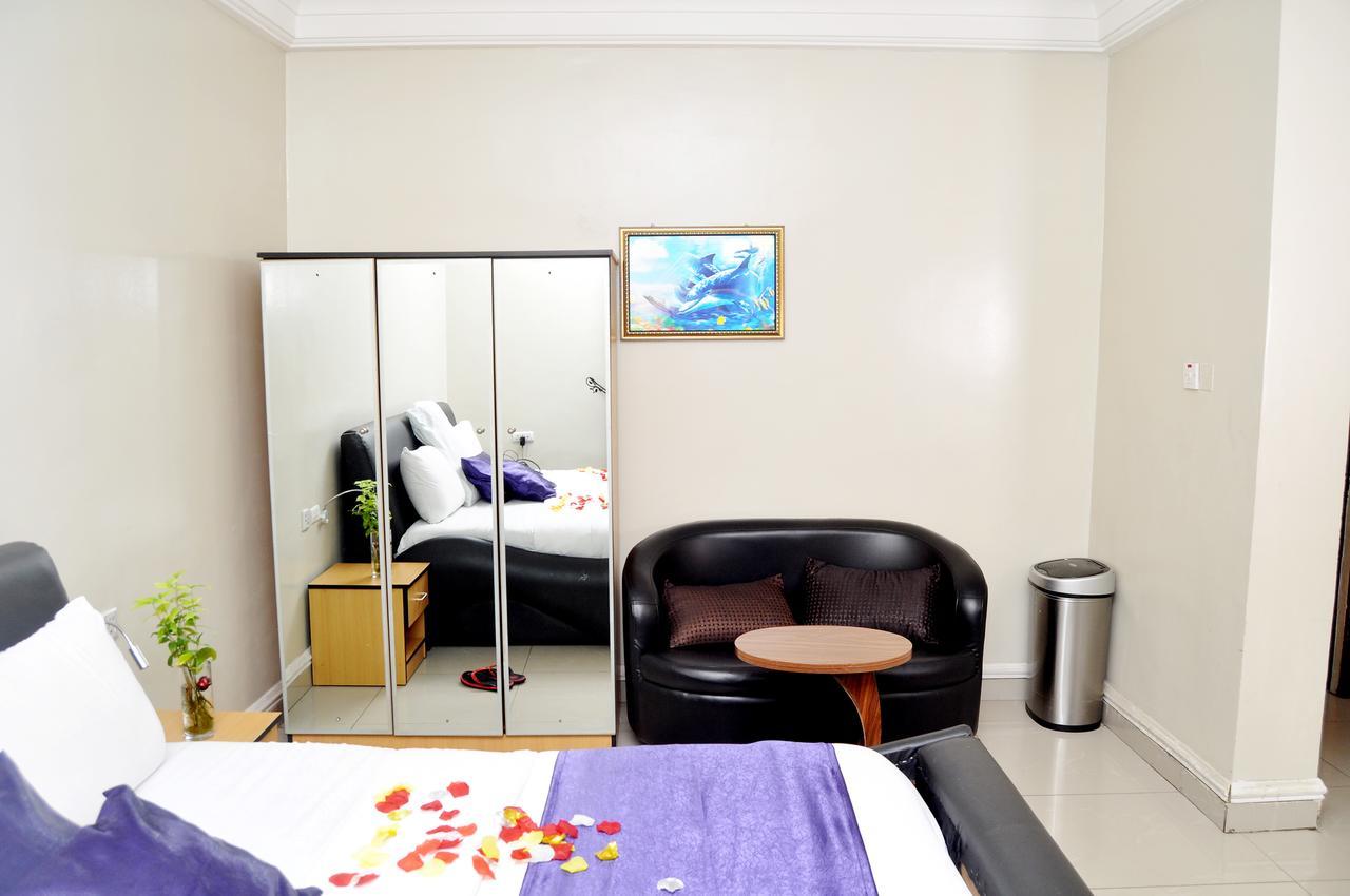 Primal Hotel Isaac John Gra Ikeja Ngoại thất bức ảnh